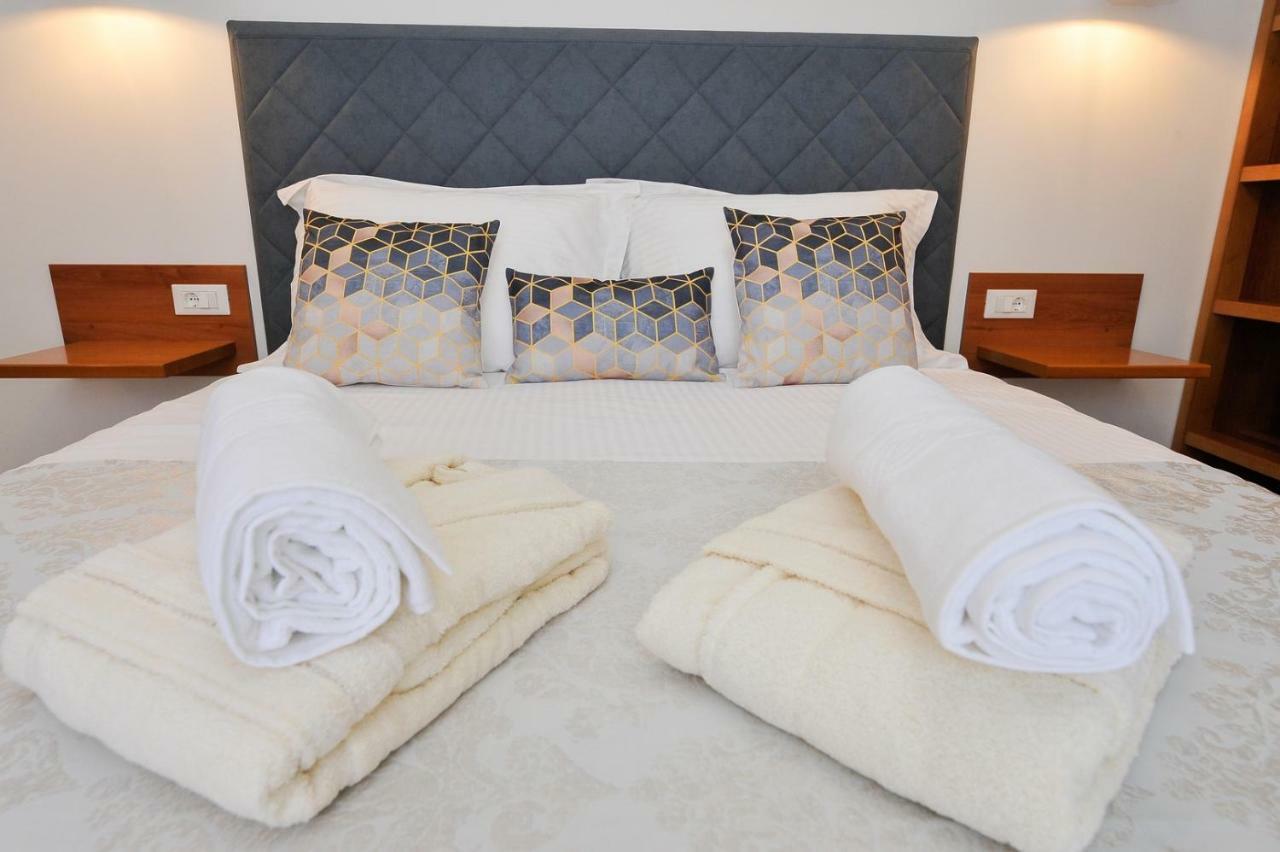 Private Oasis-Villa Sandina Split Eksteriør bilde