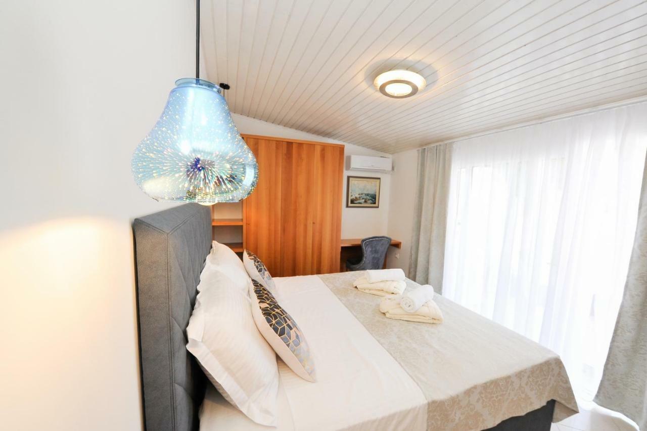 Private Oasis-Villa Sandina Split Eksteriør bilde